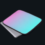 schattige roze roze fuchsia turquoise laptop sleeve<br><div class="desc">Een schattige girombre roze mode accessoires van de Fuchsia turquoise. Pastel roze en turquoise ombre home accessoires.</div>