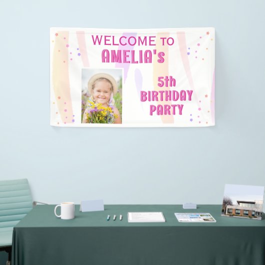 Schattige Roze Sterren Meisje Foto Verjaardag Welk Spandoek (Beurs)