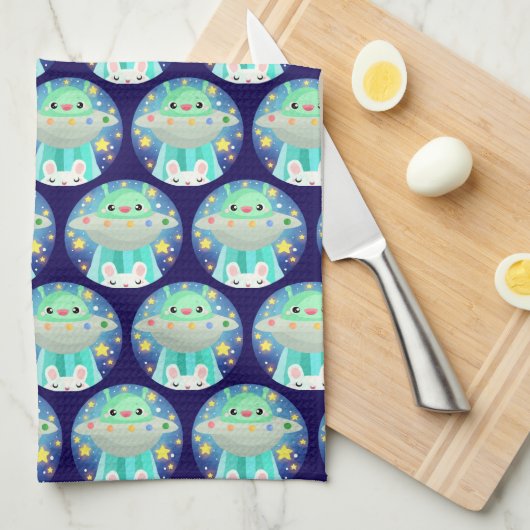 Schattige ruimtewezen en konijntje theedoek (Quarter Fold)