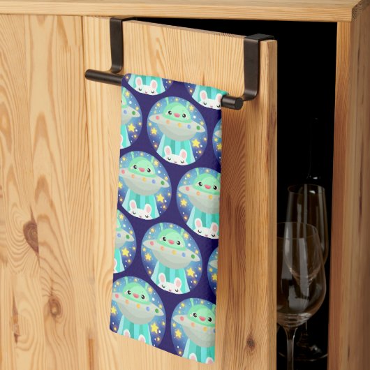 Schattige ruimtewezen en konijntje theedoek (Derde Gevouwen)