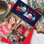 Schattige Santa Vintage Christmas 3 foto's Feestdagenkaart<br><div class="desc">Mooi, grillig en magisch kerst Wenskaart voor uw familie en geliefden met de mooiste foto van uw familie dit vakantieseizoen. Een schattige mooie vader kerstman hand geschilderd retro illustratie met noordse dorpshuizen, kerstbomen en de kerstman in een slee met zijn rendieren, in de donkerblauwe lucht zie je sneeuw en kleine...</div>