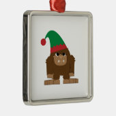 Schattige Sasquatch Kerstelf Metalen Ornament (Rechts)