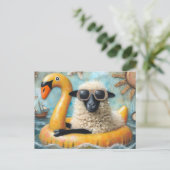 Schattige Schaap op Yellow Swan Floatie Briefkaart (Staand voorkant)