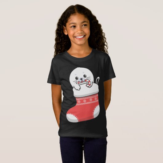 Schattige schattige baby harp zeehondenpup in kers t-shirt (Voorkant volledig)