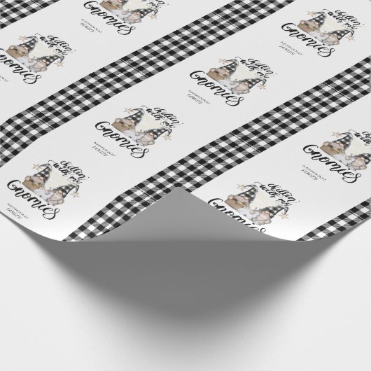 Schattige Schattigee Gnomen Zwart Buffel Plaid Cadeaupapier (Hoek)