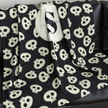 Schattige schedelpatroon Monogram Zwart Fleece Dek