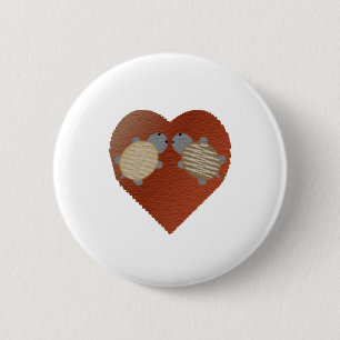 Schattige schildpadden in liefde met een achtergro ronde button 5,7 cm