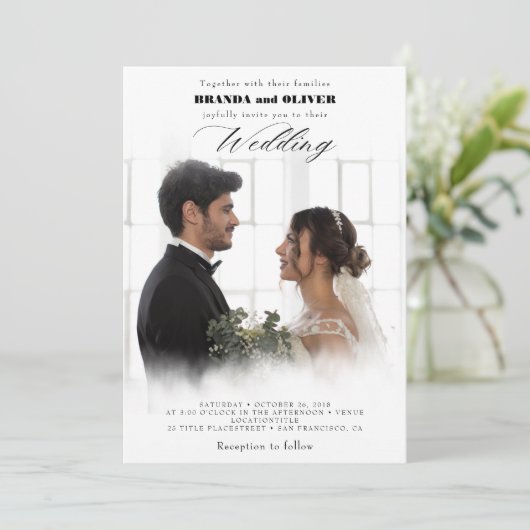 Schattige Script Elegante foto overlay wit bruilof Kaart (Staand voorkant)