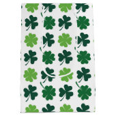 Schattige shamrocks en vierbladige klavers medium cadeauzakje (Achterkant)