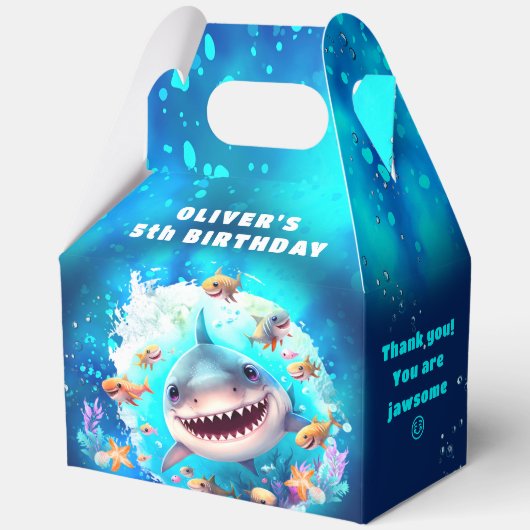 Schattige Shark Boy Verjaardagsblauw Grote Favor B Bedankdoosjes (Voorkant)