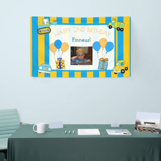 Schattige Sinaasappel en blauw Happy Birthday gepe Spandoek (Beurs)