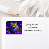 Schattige Sinaasappel Kitty Cat in Flowers Etiket (Insitu)