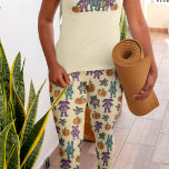 Schattige Skelet Dieren en Pompoenen Halloween Leggings<br><div class="desc">Deze Halloween leggings zijn boordevol schattigheid. Ze hebben illustraties van schattige knuffeldieren met een aantal van hun skeletten voor een licht spookachtige look, samen met een aantal gepatchte pluche pompoenen. Er is een vleermuis, een beer, een kat, een hond en een konijn. De dieren en pompoenen zijn in de kleuren...</div>