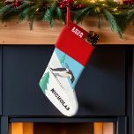 Schattige skiën Winter Pinguïn Illustratie Sneeuws Kerstsok<br><div class="desc">Een schattige skipinguïn is door de sneeuw aan het flitsen op deze grillige kerstkous voor de wintersportliefhebber. Voeg elke naam toe met de gemakkelijke sjabloon en laat het feestelijke vakantieplezier beginnen!</div>