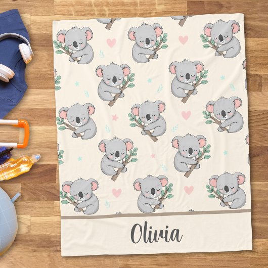 Schattige slapende koala met eucalyptuspatroon fleece deken