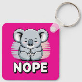 Schattige slapende koala “Nee” Grappige Cartoon Sleutelhanger (Achterkant)
