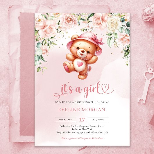 Schattige speels meisje teddybeer in floraal baby  kaart