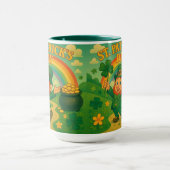 Schattige, speelse kabouter St. Patrick's Day Mok (Midden)
