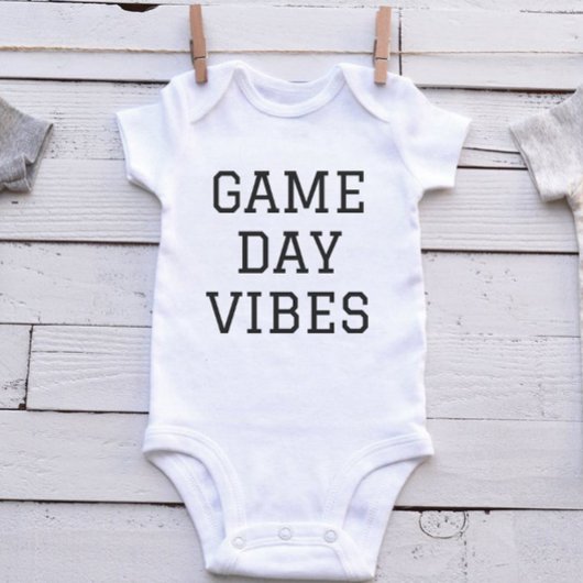 Schattige Spel Dag Baby Bodysuit – Football Seizoe