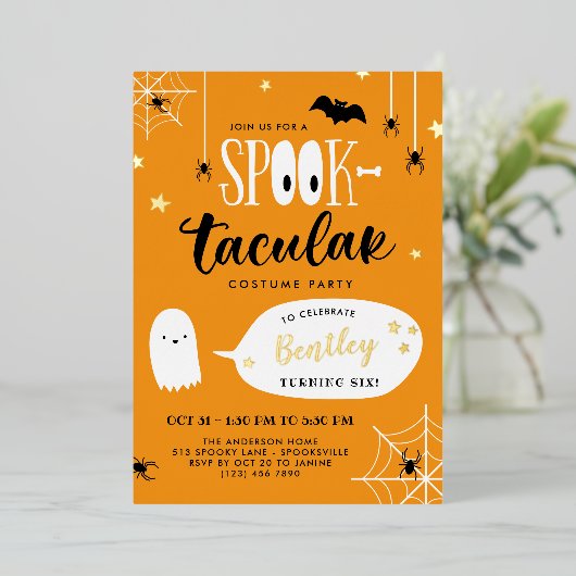 Schattige Spooktacular Kinderen Halloween Verjaard Folie Uitnodiging (Staand Voorkant)