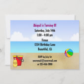 Schattige strand verjaardagsuitnodiging voor meisj kaart (Achterkant)