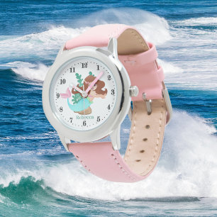 schattige strandliefhebbers noemen meisje kinder horloge