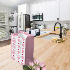 Schattige Symmetrisch roze en wit met hartjes Medium Cadeauzakje