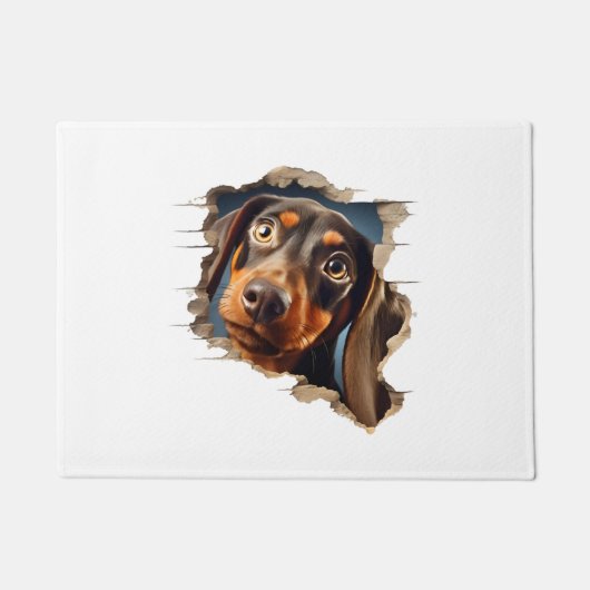 Schattige teckel puppy gluren in deurmat (Voorkant)