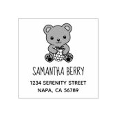 Schattige teddybeer met een bes adres rubberstempel (Afrduk)