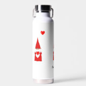 Schattige tovergnome met hart op wit waterfles (Voorkant)