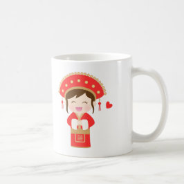 Schattige traditionele Chinese bruid voor haar Koffiemok
