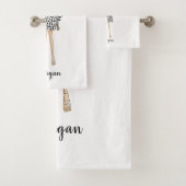 Schattige trendy meisje met bril bad handdoek (Insitu)