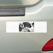 schattige trieste roofhond zwart wit met bal bumpersticker (Op auto)