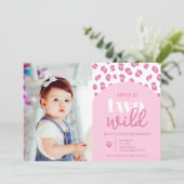 Schattige Twee Wilde Meisjes 2e Verjaardagsuitnodi Kaart (Staand voorkant)