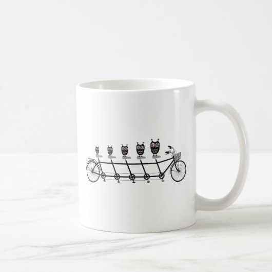 schattige uil op tandem fiets koffiemok (Rechts)