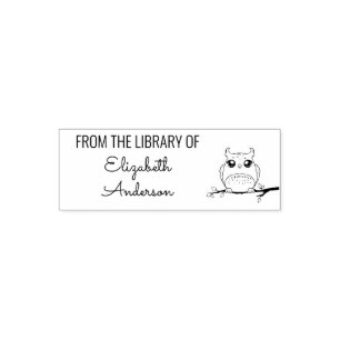 Schattige uil van de bibliotheek van aangepaste na zelfinktende stempel