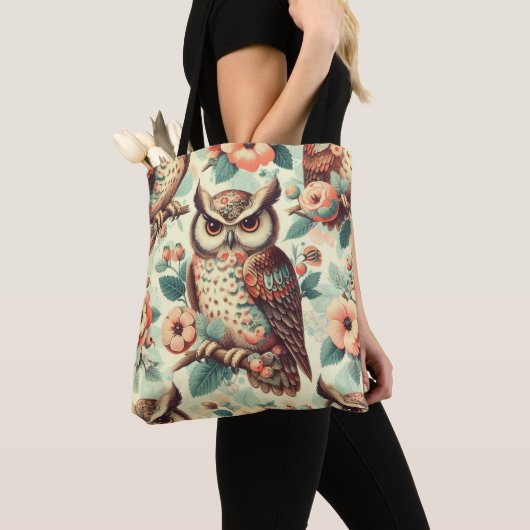 Schattige uilenpatroon Tote Bag (Dichtbij)