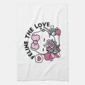 Schattige Valentijns Cat Design – Feline the Love Theedoek (Verticaal)