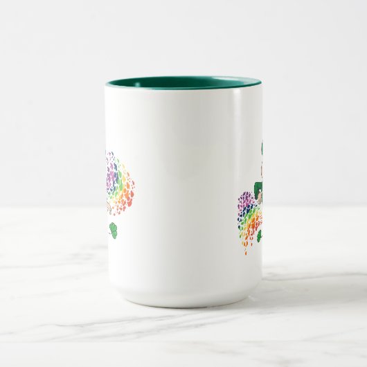 Schattige vrolijk lachende dansende kabouter, een mok (Midden)