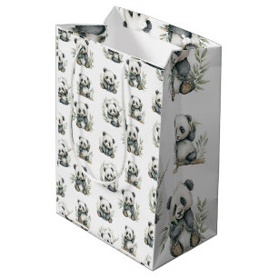 Schattige Watercolor Baby Pandas die Bamboe Eten Medium Cadeauzakje