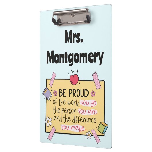 Schattige wees trots op gepersonaliseerde lerarenk klembord (Links)