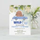 Schattige Wild Een Beer Dieren Auto 1e Verjaardags Kaart (Staand voorkant)