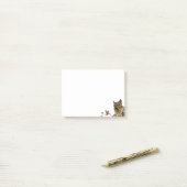 Schattige wilde eekhoorn op wit post-it® notes (Op bureau)