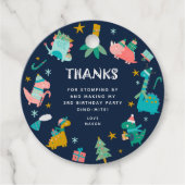 Schattige Winter Kerstmis Dino Kids Verjaardagsfee Bedankjes Labels (Voorkant)