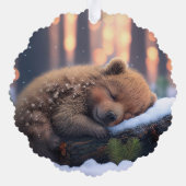 Schattige winterbruin Beer slapen op een log Ornament Kaart (Achterkant)