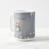 Schattige wintermuis met bessen koffiemok (Voorkant links)