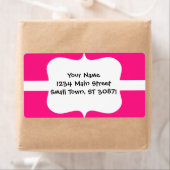 Schattige Wit Hart in Scalloped Circle op Hot Pink Etiket (Insitu)