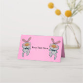 Schattige wit konijn duimen omhoog boog Stropdas r Plaatskaartje (Achterkant)