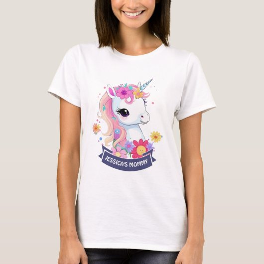 Schattige Witte Baby Eenhoorn met Bloemen T-shirt (Voorkant)