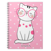 Schattige witte kat met bril en stippenpatroon notitieboek (Voorkant)